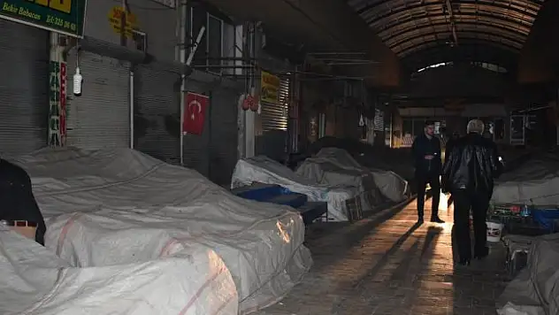 Malatya'da silahlı bıçaklı kavga: 1 yaralı, 3 gözaltı