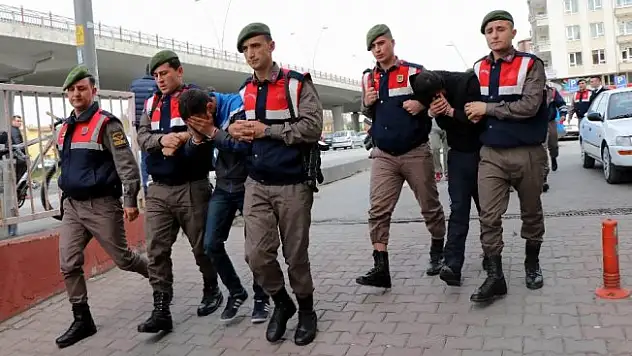 Mazot hırsızlarını ayak izleri ele verdi