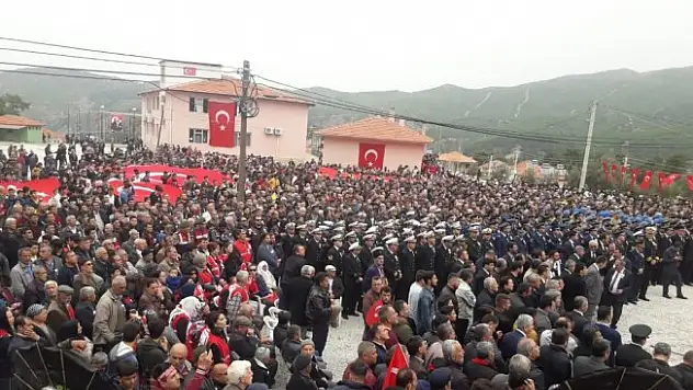 Muğla şehidini zeytin dallarıyla uğurladı