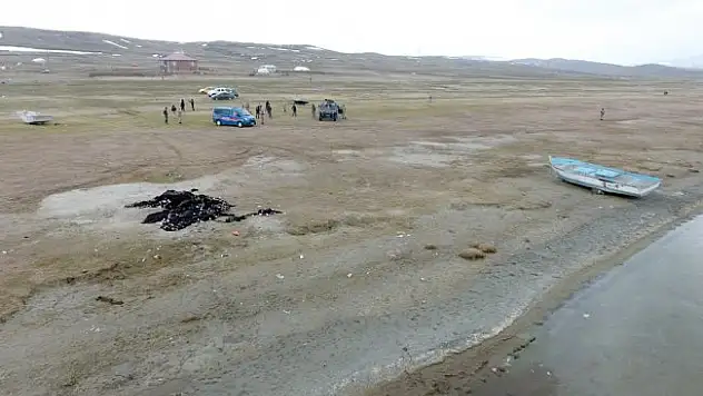 Nazik Gölünde 'drone'lu önlem
