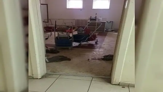 Okul değil mikrop yuvası