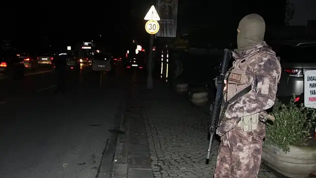 Ortaköy'de eğlence merkezine silahlı saldırıda 9 gözaltı