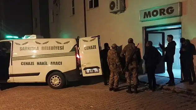 Pompalı tüfekle dehşet saçtı: 3 ölü