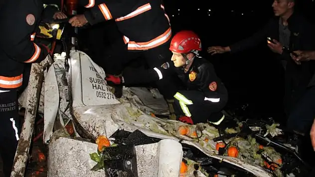 Şanlıurfa'da feci kaza: 2 ölü, 1 yaralı