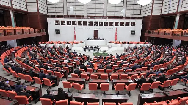 Seçim ittifakı yasalaştı