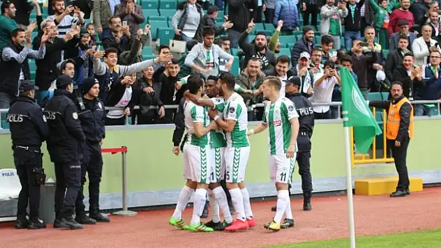 Sergen Yalçın'la ilk galibiyet geldi