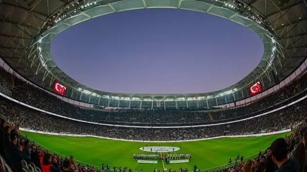 Süper Lig'de son beş yılın en seyircili sezonu yaşanıyor