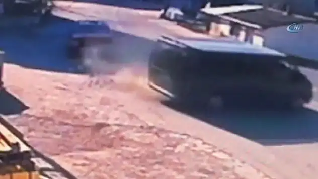 Taziye dönüşü feci kaza kamerada