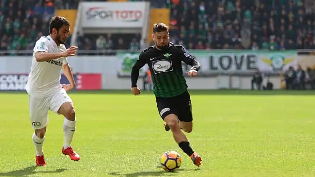 T.M. Akhisarspor'da milli takım sevinci