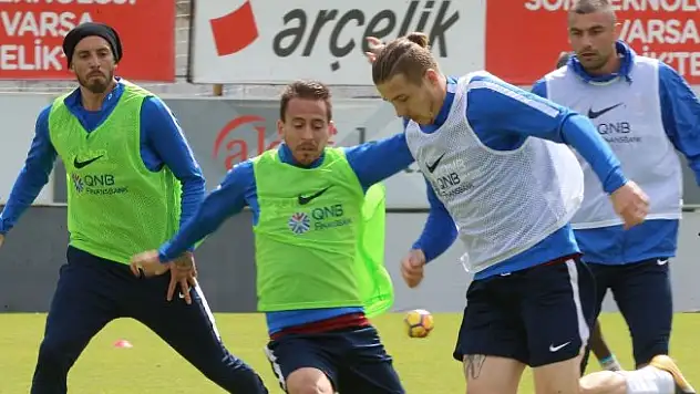 Trabzonspor Galatasaray'a bileniyor