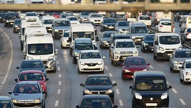 Trafiğe kaydı yapılan taşıt sayısı yüzde 14 arttı
