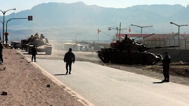 TSK, Afrin'e giriş çıkışları kapattı