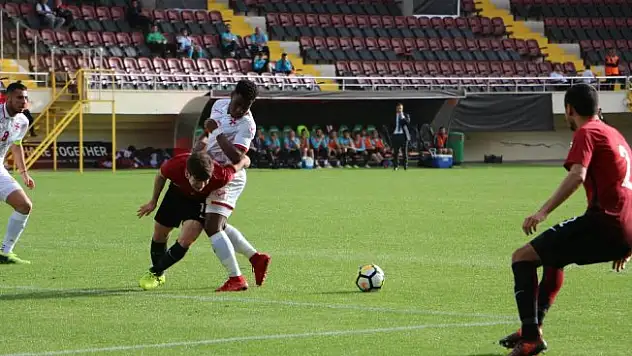 Türkiye, Maltay'yı 4-2 yendi