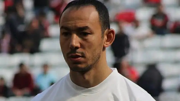 Umut Bulut küllerinden doğdu