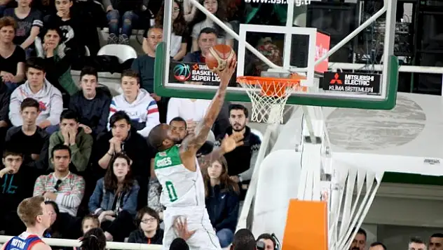 Yeşil Giresun Efes'i devirdi