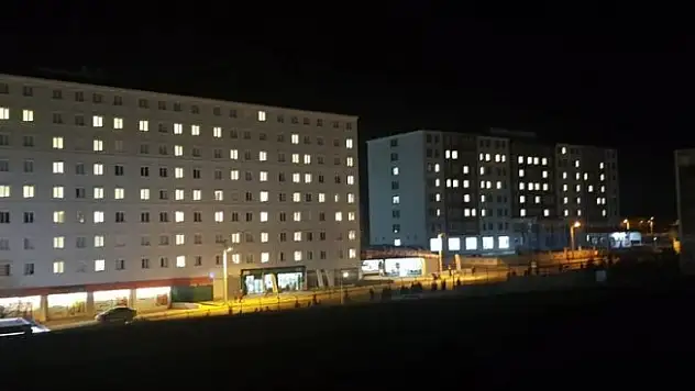 Yurt binasında 'Afrin' koreografisi
