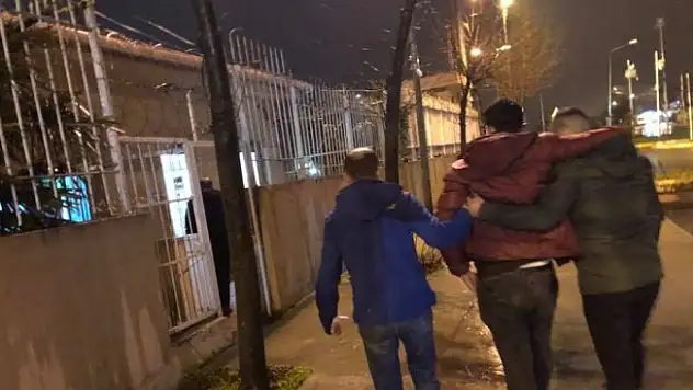 Yürüyüş için gittikleri parkta kabus yaşadılar