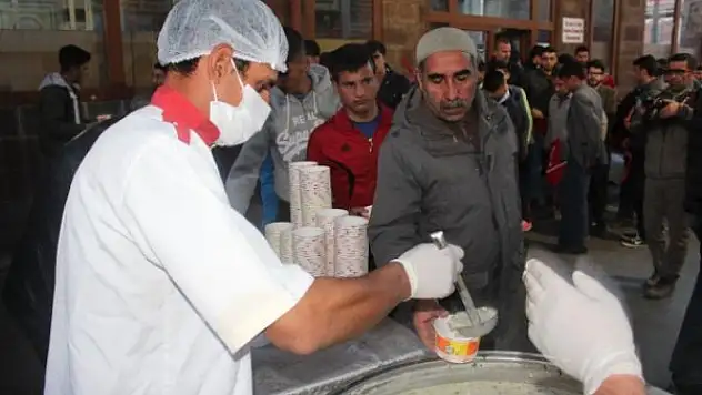 Ağrı'da '57. Alay Vefa Yürüyüşü' Yapıldı