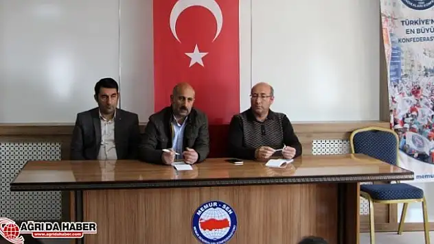 Eğitim-Bir-Sen Ağrı Şubesi, il divan toplantısını yaptı