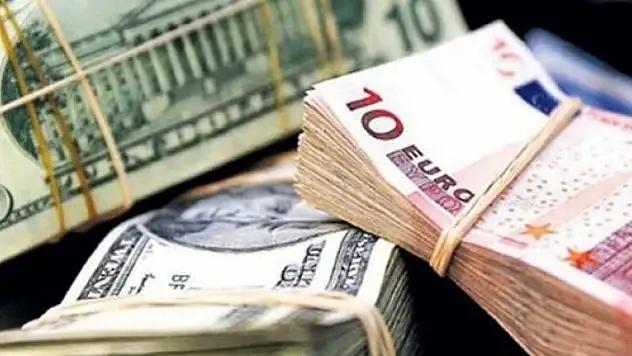 Erken Seçim Kararı Sonrası Dolar ve Euro Yeniden Yükselişe Geçti