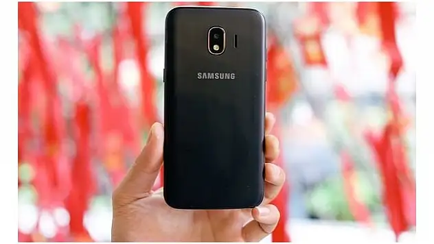 Samsung'dan Öğrenciler İçin Telefon