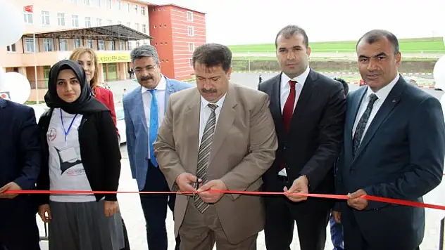 Ağrı Necip Fazıl Kısa Kürek Anadolu İmam Hatip Lisesi Tübitak Fuarı