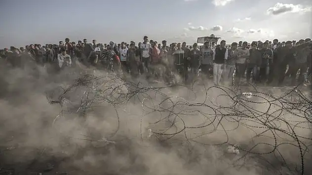 İsrail barbarlığı zirve yaptı: 10 ölü, en az 500 yaralı