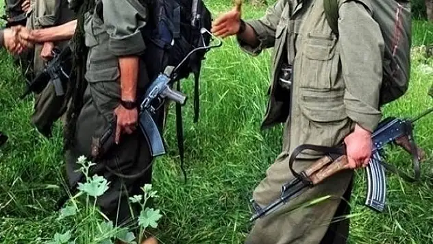 Tsk Açıkladı : 5 Terörist Öldürüldü 2'side Terörist Teslim Oldu