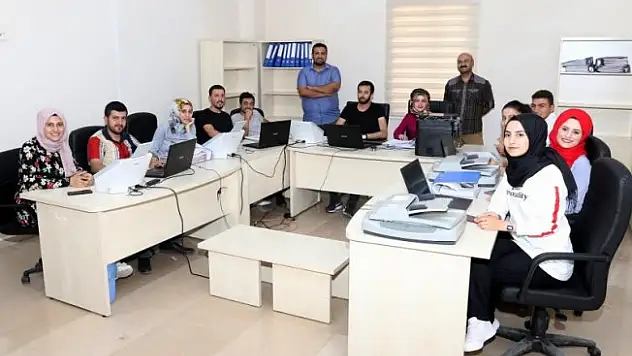 İbrahim Çeçen Üniversitesi'nde Görev yapan İŞKUR Personellerine Eğitim Verildi