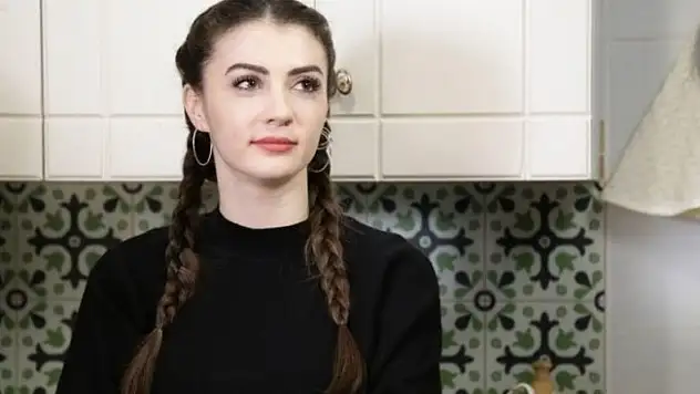 Burcu Özberk Kimdir Nereli ve Kaç Yaşında?
