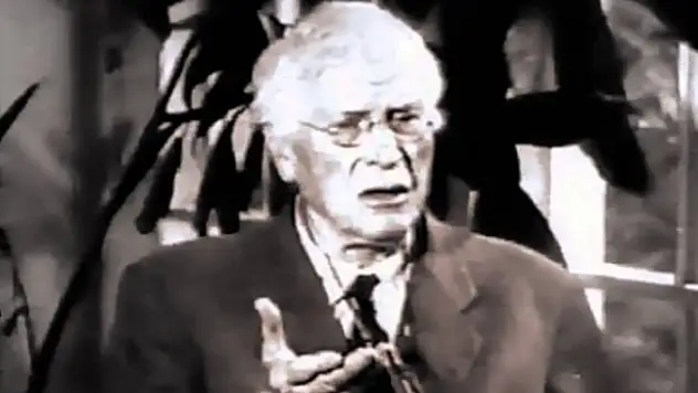 Carl Gustav Jung Kimdir? Analitik Psikolojinin Kurucusu Kimdir?