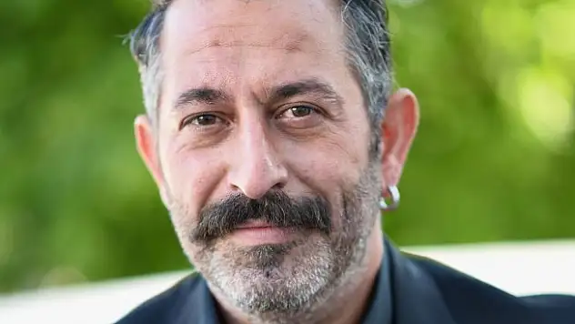 Cem Yılmaz Yeniden Stand Up Yapacak