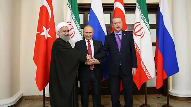 Cumhurbaşkanı Erdoğan 3'lü Zirve İçin İran'a Gidiyor