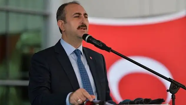 Adalet Bakanı Gül'den 'Papaz Brunson Savcısı' Açıklaması!