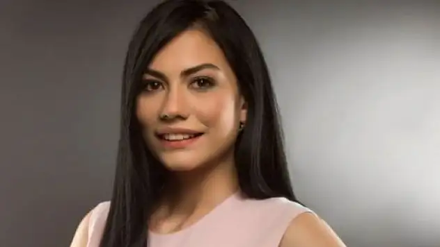 Erkenci Kuş Dizisinde Çalan Teldeki Güvercin Şarkısı Sosyal Medyayı Salladı