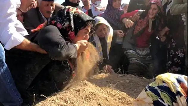 Minik Sedanur Gözyaşları İçinde Toprağa Verildi