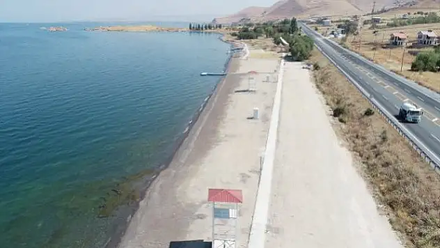 Van'da Göz Kamaştıran Halka Açık Plaj Açılıyor!