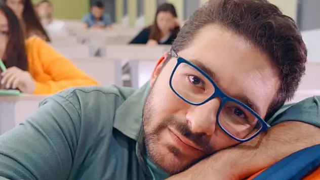 11 Ekim 2018 Hadi 20:30 Yarışması İpucu Sorusu ve Cevabı Belli Oldu! Hadi Pegasus Filmi Cevabı