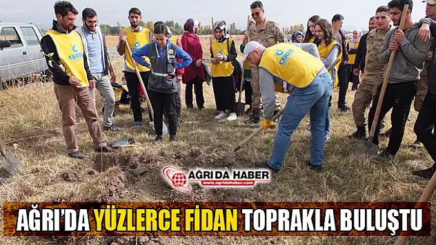 AĞÇED Yüzlerce Fidanı Toprakla Buluşturdu