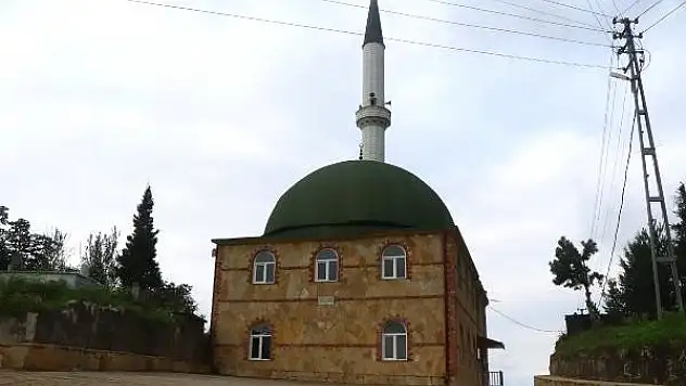 Ölen Kişinin Sesini Cami Hoparlöründen Duyanlar Şok Oldu!