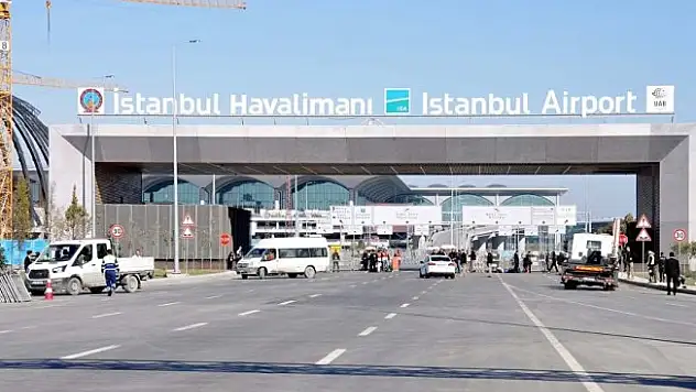 Yeni Havalimanı'nın Adı Belli Oldu! İstanbul Havalimanı Tabelası Asıldı!