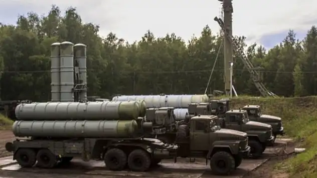 İsrail'den Suriye'ye Tehdit! 'Uçaklarımız Vurulursa S-300'leri Yok Ederiz!'