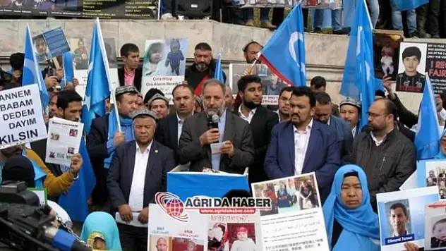 Mazlumder: 'Doğu Türkistan'daki Toplama Kampları Kapatılsın!'