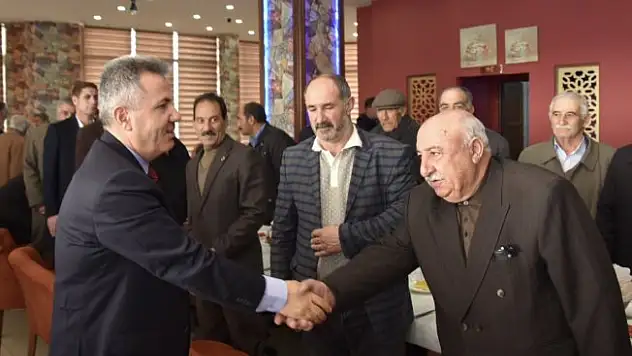Vali Elban, Muhtarlar İle Bir Araya Geldi