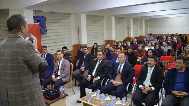 Eleşkirt'te 2023 Yılı Türkiye Eğitim Vizyon Belgesi