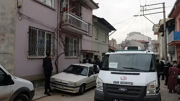 Uşak'ta 3 Kardeş Evlerinde Ölü Bulundu!