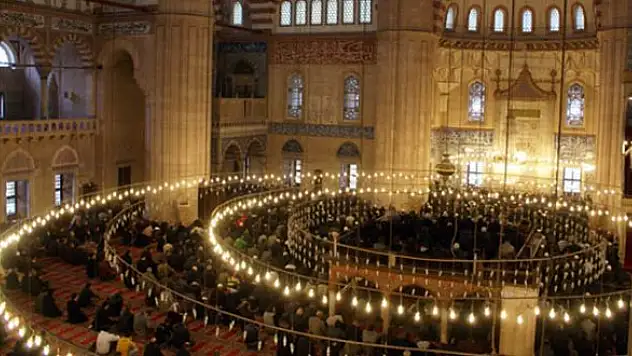 4 Ocak 2019 Cuma Hutbesi / 04.01.2019 Diyanet Cuma Hutbesi