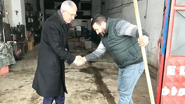 Saadet Partisi Ağrı Belediye Başkan Adayı Erat'tan Esnaf Ziyareti