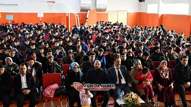 Doğubayazıt'ta 'Kur'an-ı Kerim Ziyafeti'