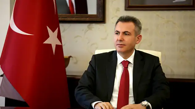 Ağrı Valisi Süleyman Elban'dan Ağrı'nın Kurtuluş Yıldönümü Mesajı